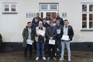 Alcadon Akademidag med diplom